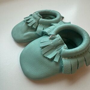 Freshly Picked size 0 teal blue green shoes
